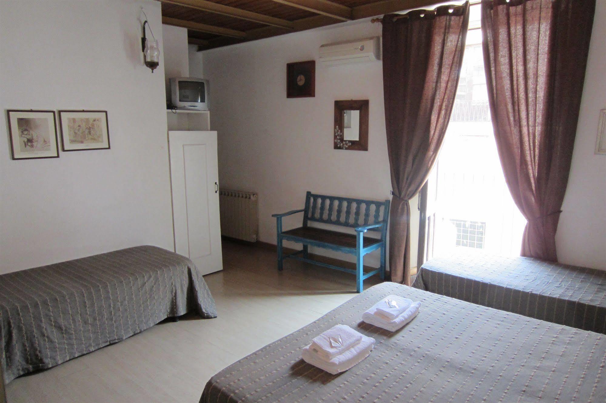 I Vespri Bed & Breakfast Catania Exterior photo
